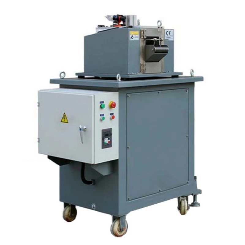 Gantry - stila plastmasas granulators